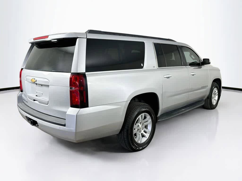 Used 2018 Chevrolet Suburban LT RWD image 25