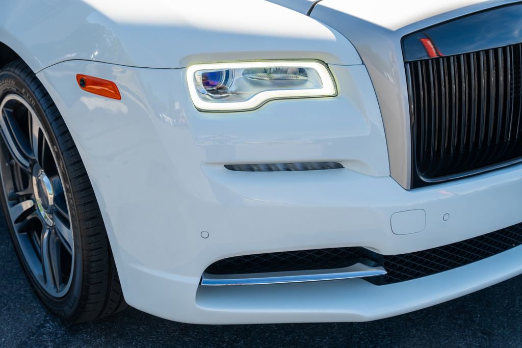Used 2018 Rolls-Royce Wraith image 11
