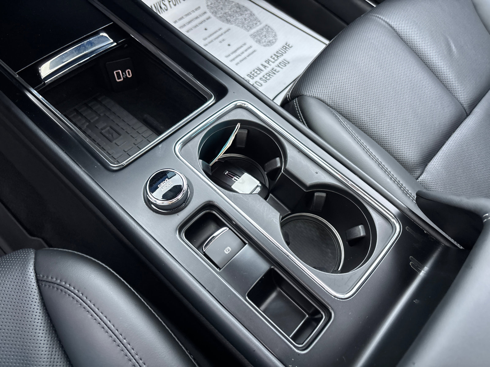 New 2025 Lincoln Corsair Reserve image 24