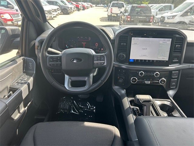 New 2025 Ford F150 XLT w/ Equipment Group 302A MID image 30