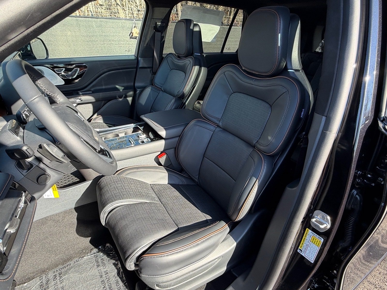 New 2026 Lincoln Aviator Black Label AWD/4WD image 25