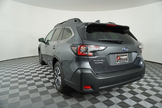 New 2025 Subaru Outback Premium image 5