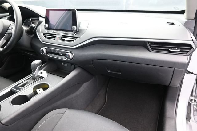 Used 2022 Nissan Altima 2.5 SV FWD image 33