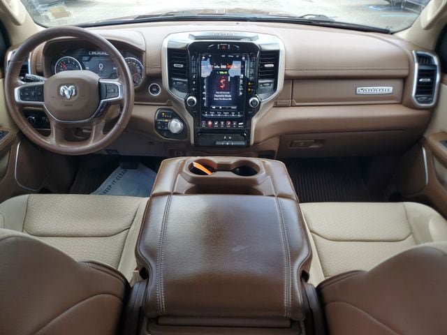 Used 2021 RAM 1500 Laramie AWD/4WD image 17