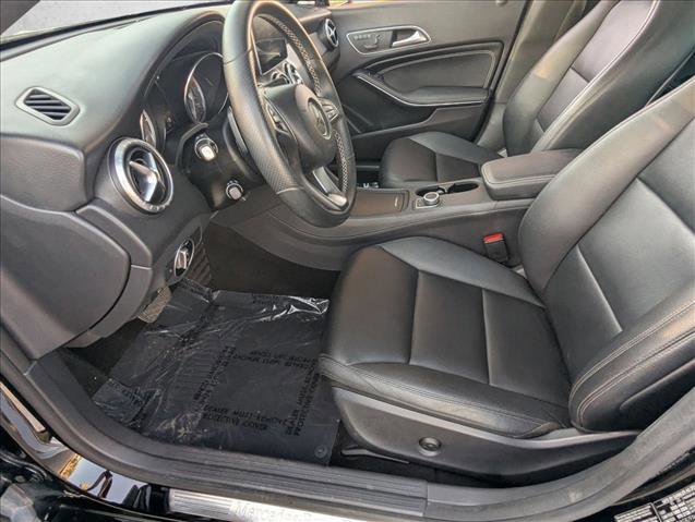 Used 2015 Mercedes-Benz CLA 250 4MATIC image 17