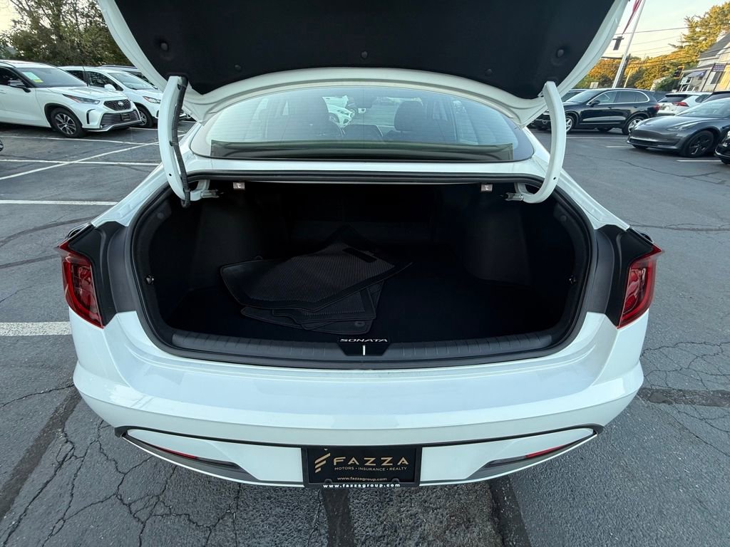 Used 2022 Hyundai Sonata SE image 13