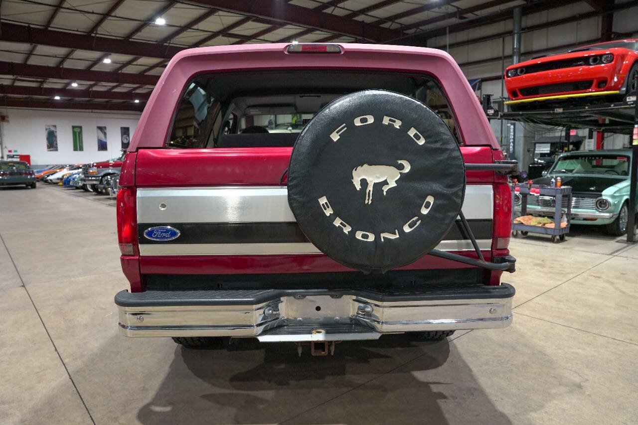 Used 1995 Ford Bronco XLT AWD/4WD image 7