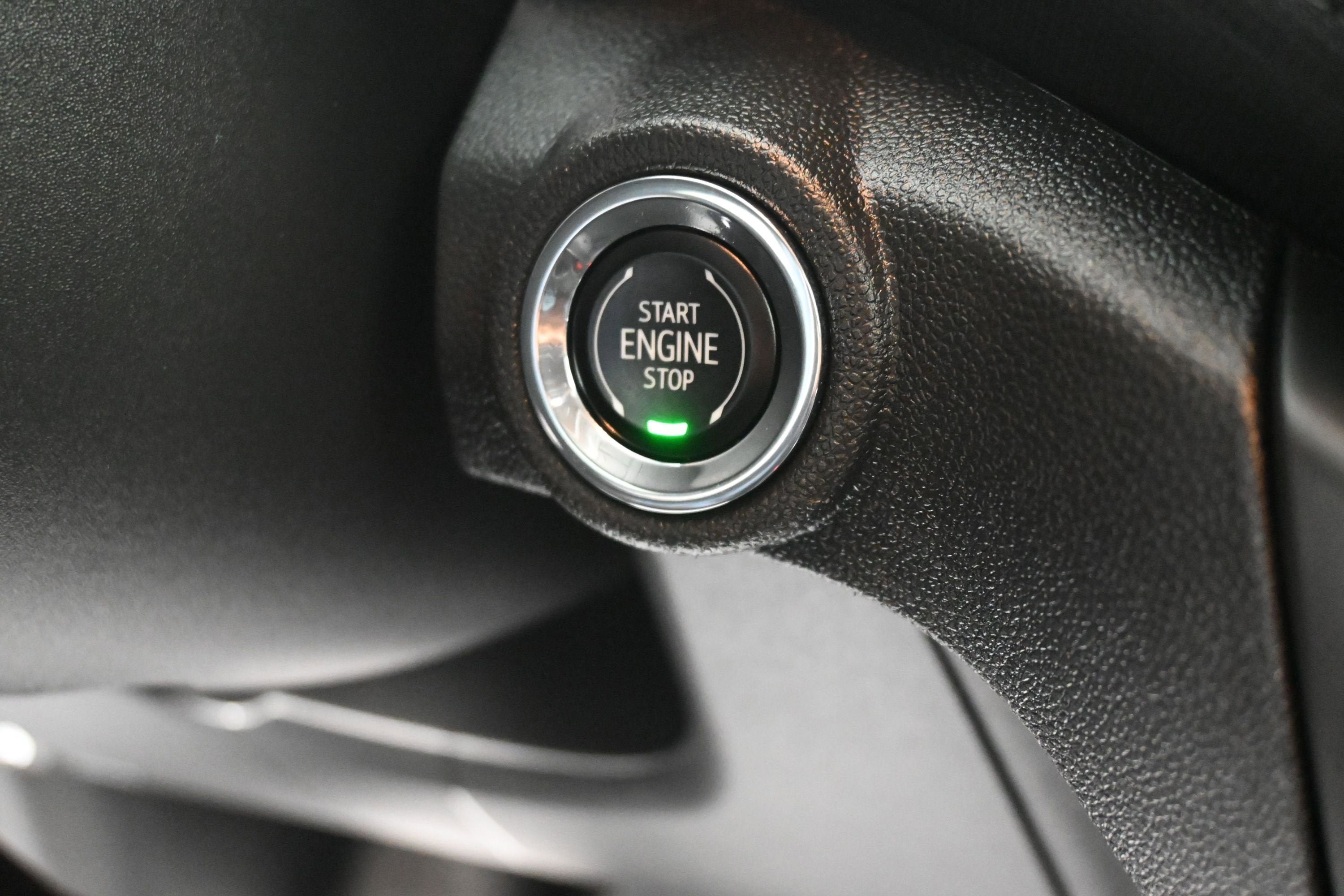Certified 2023 Chevrolet TrailBlazer LT w/ Convenience Package FWD image 18