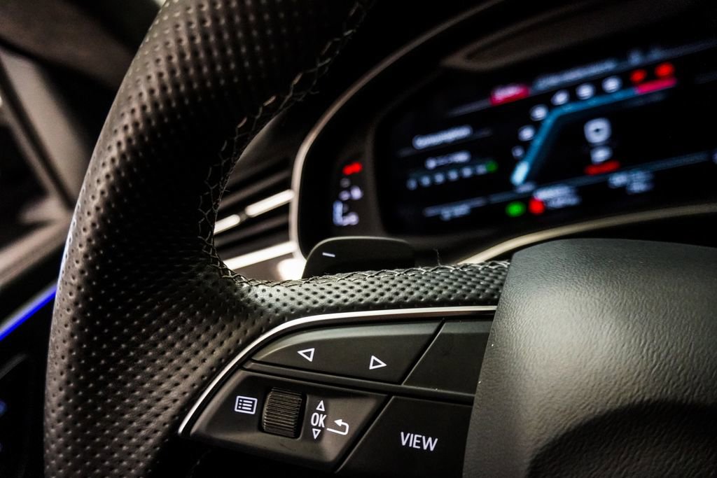 Used 2021 Audi SQ8 Prestige w/ Prestige Package image 19