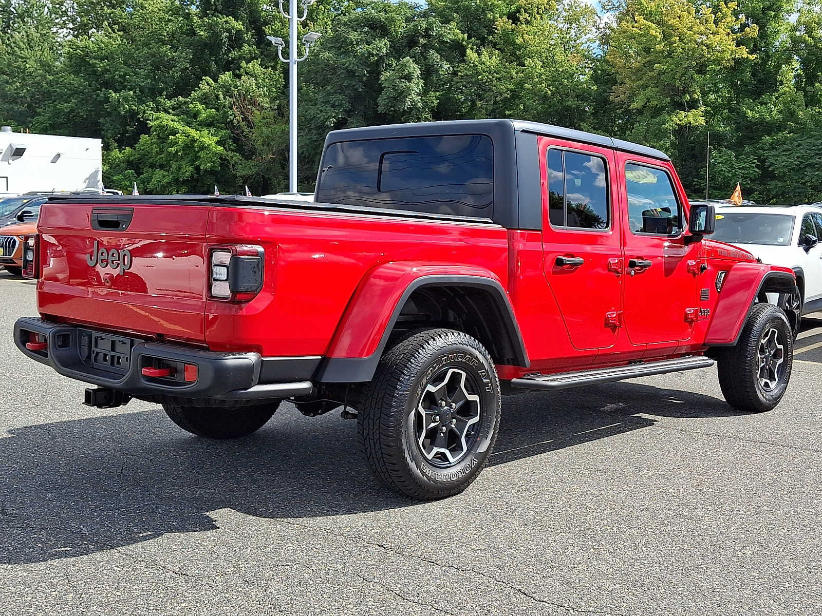 Used 2020 Jeep Gladiator Rubicon AWD/4WD image 6