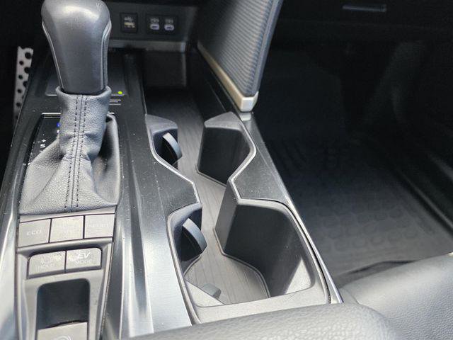 Certified 2025 Toyota Camry SE w/ Convenience Package image 19