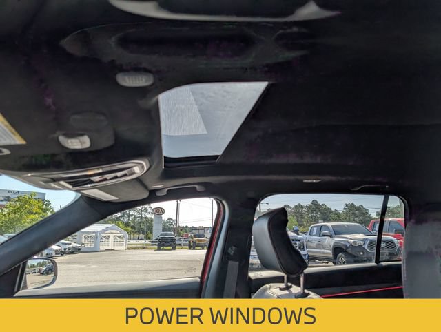 Used 2024 Jeep Wagoneer Launch Edition AWD/4WD image 18