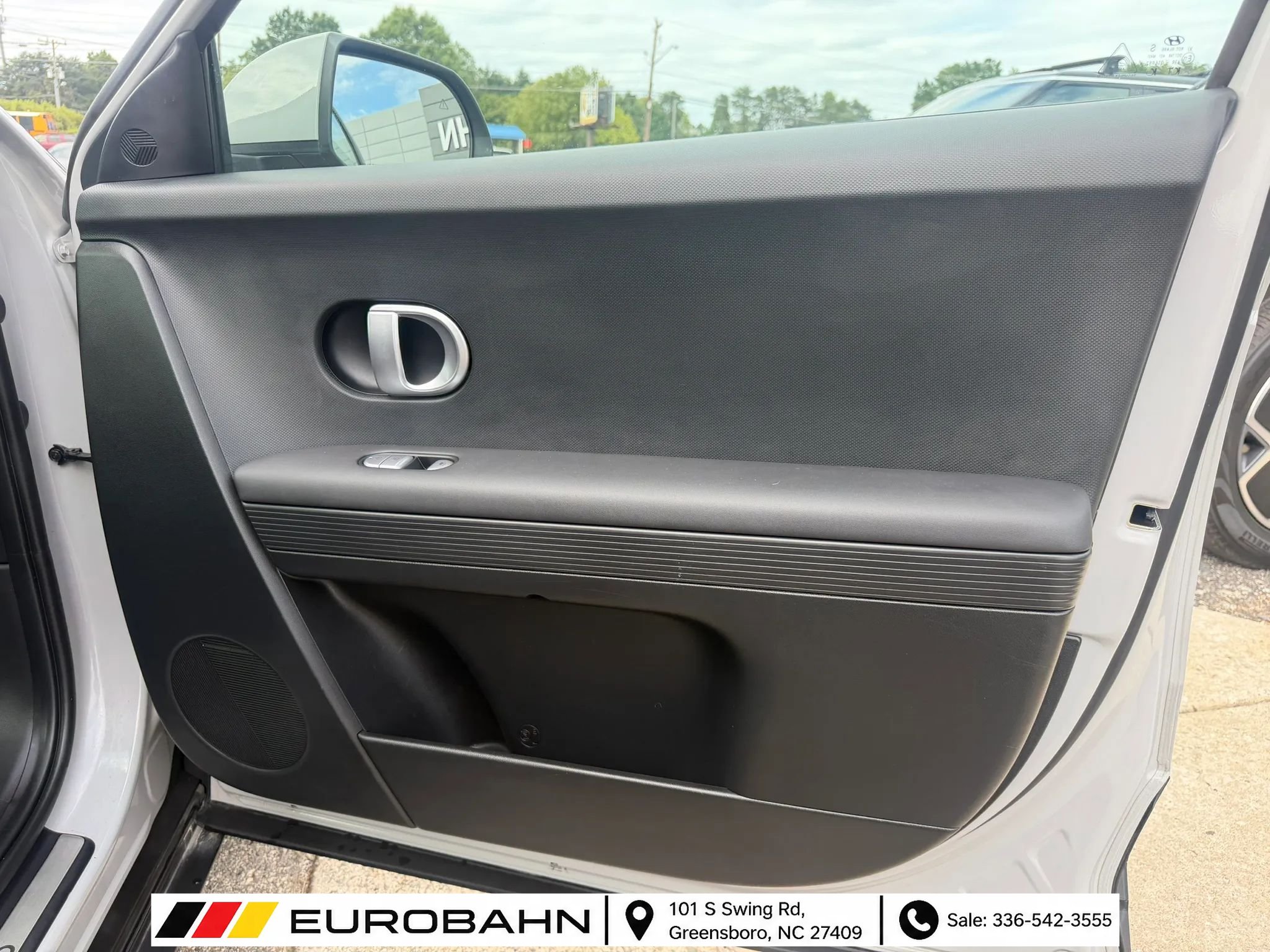 Used 2024 Hyundai Ioniq 5 SEL AWD/4WD image 19