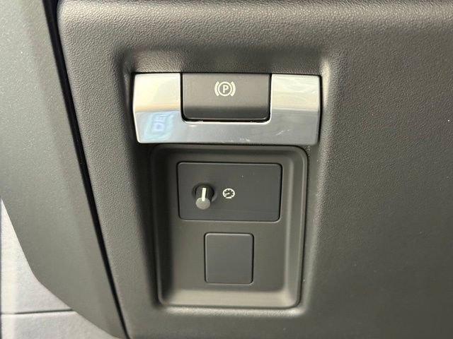 New 2026 Land Rover Defender 130 Outbound AWD/4WD image 44