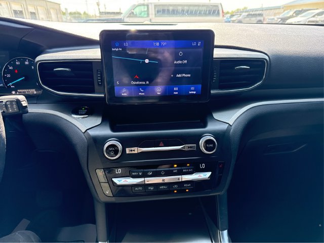 Used 2020 Ford Explorer XLT w/ Equipment Group 202A AWD/4WD image 15