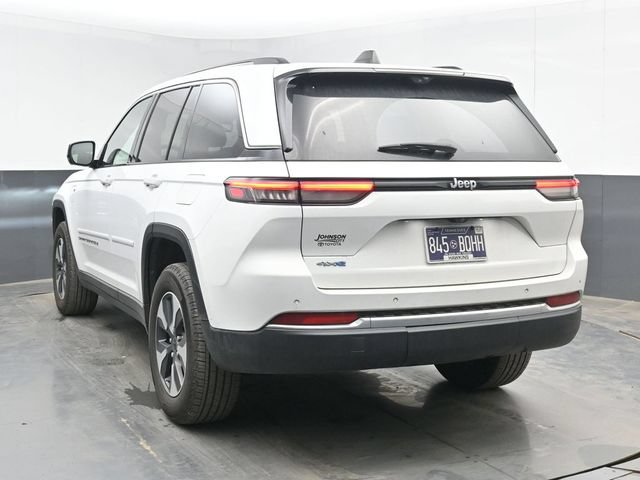 Used 2022 Jeep Grand Cherokee Limited 4xe w/ Luxury Tech Group II AWD/4WD image 7