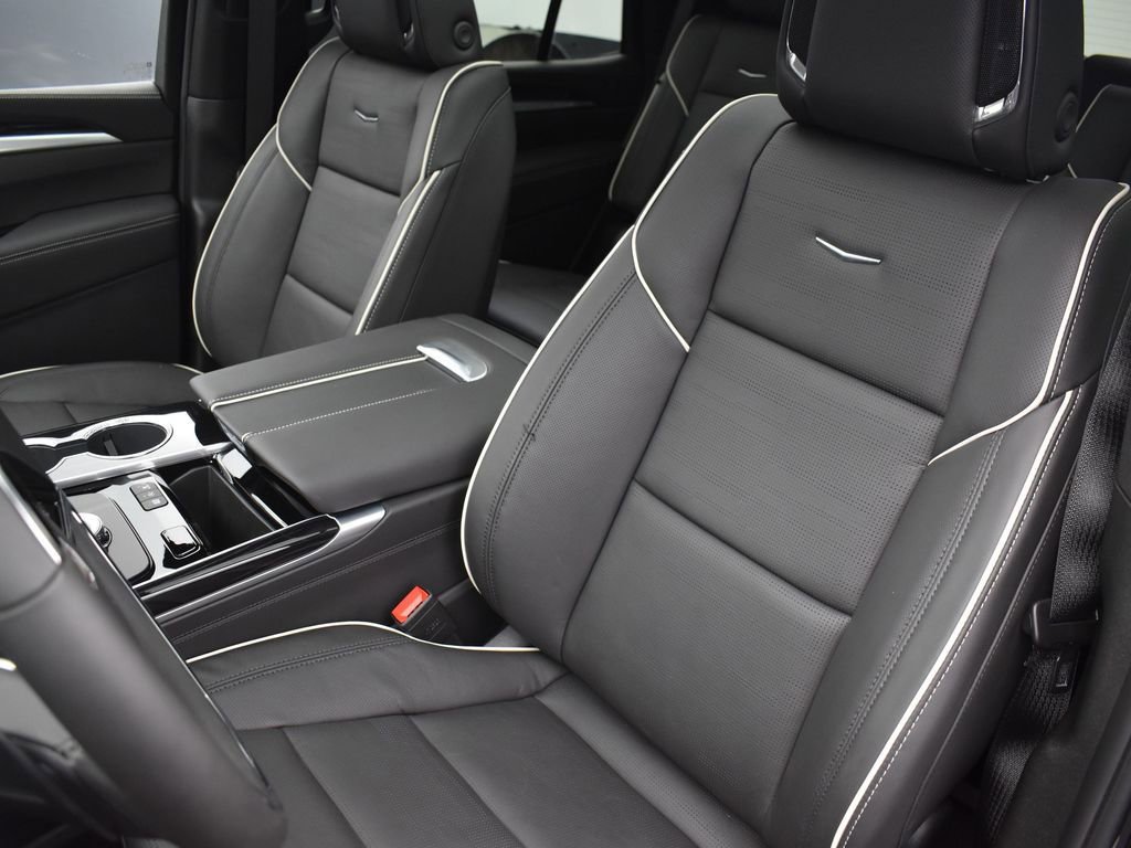 Certified 2026 Cadillac Escalade Sport w/ Touring Package image 14