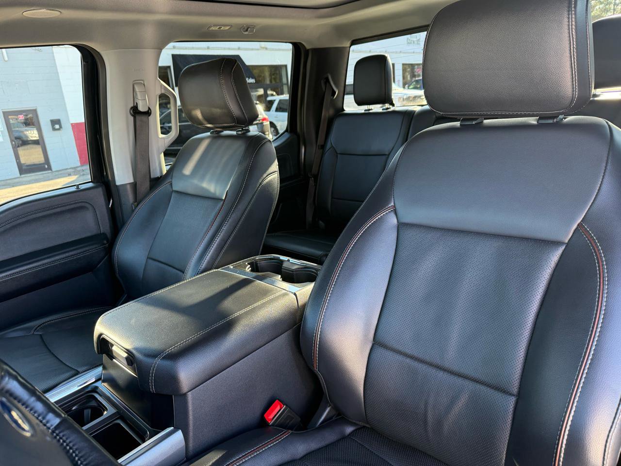 Used 2024 Ford F350 Lariat w/ Lariat Ultimate Package image 38