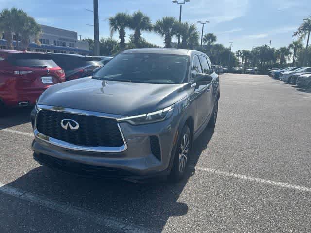 Used 2023 INFINITI QX60 Pure FWD image 3
