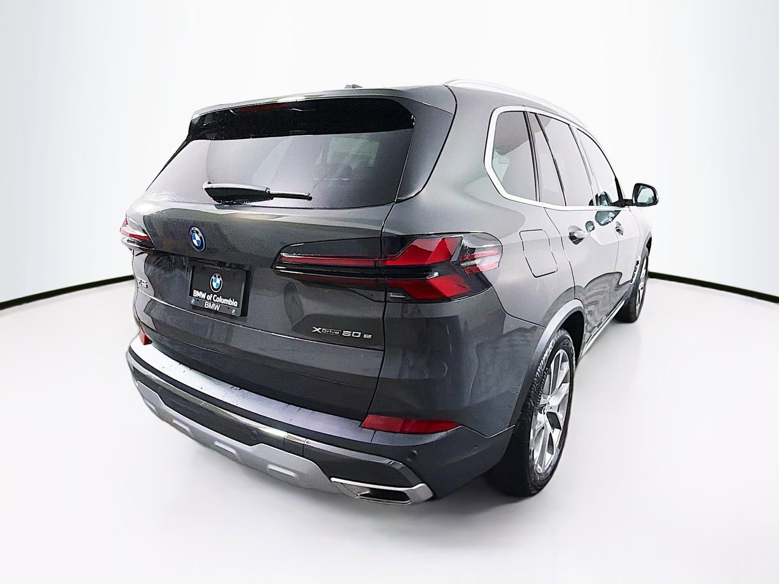 New 2026 BMW X5 xDrive50e w/ Executive Package AWD/4WD image 7