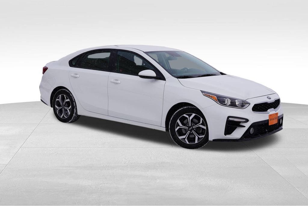 Used 2019 Kia Forte LXS image 2