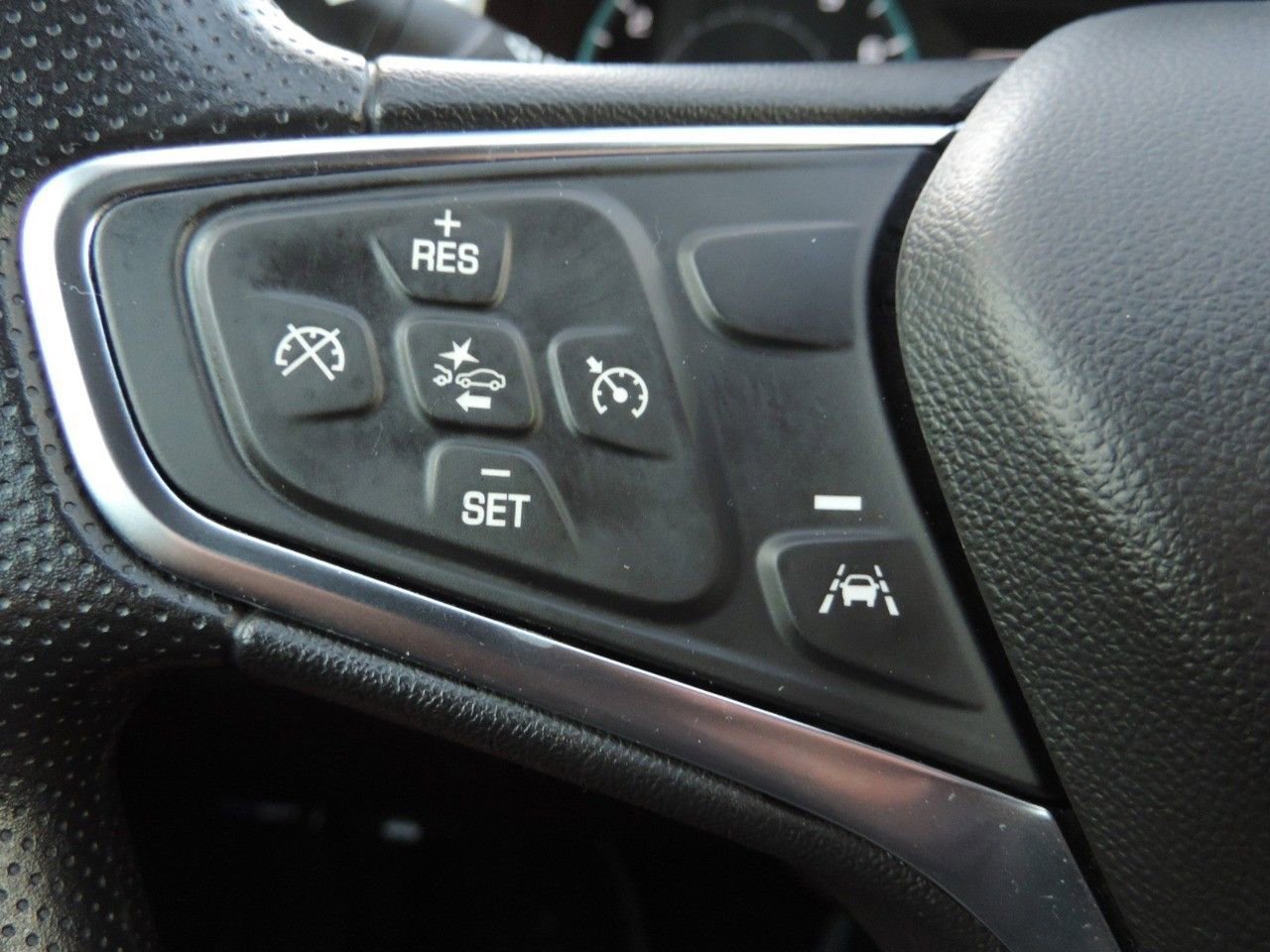Used 2024 Chevrolet Malibu LT FWD image 27