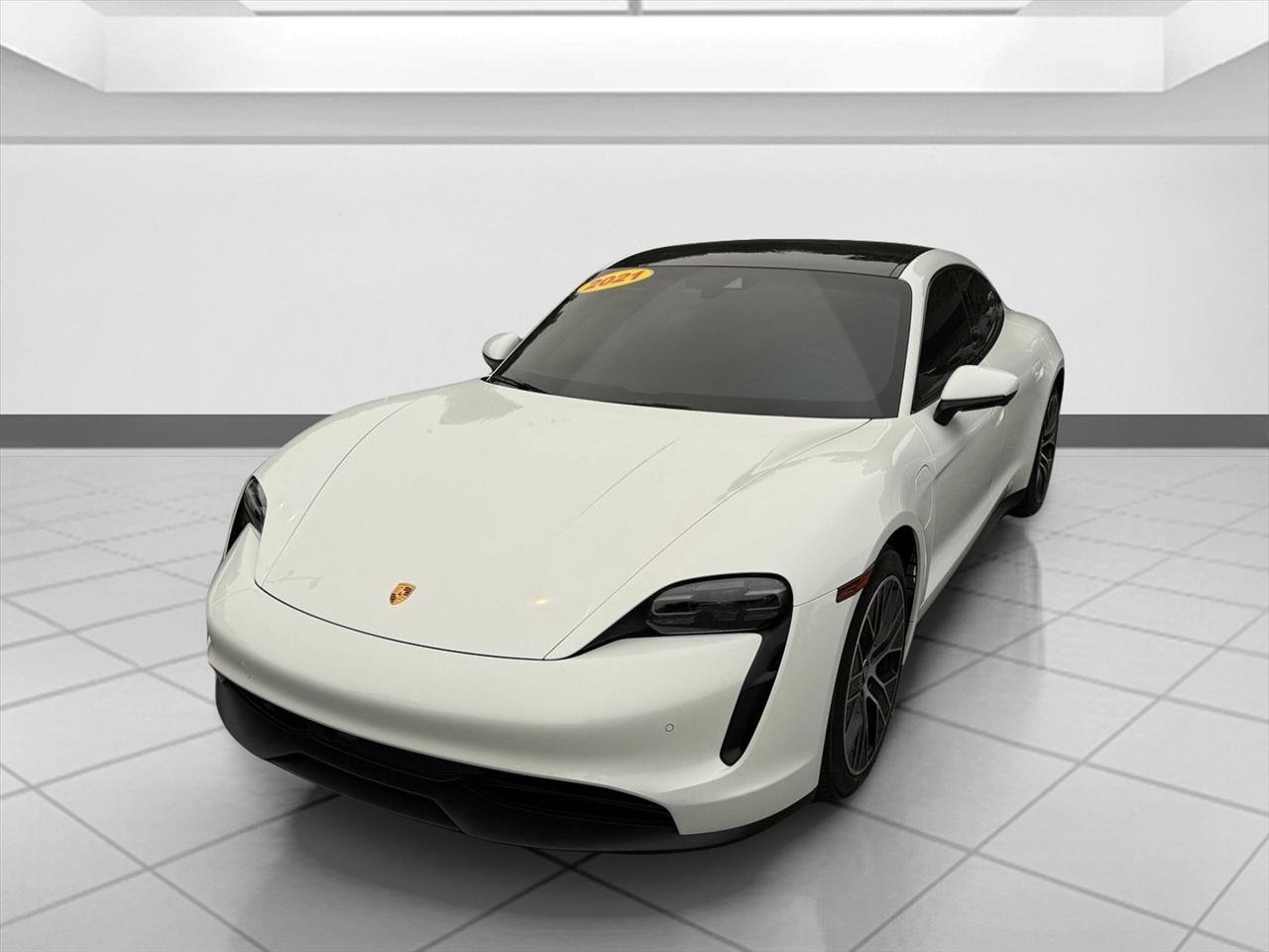 Used 2021 Porsche Taycan RWD image 8