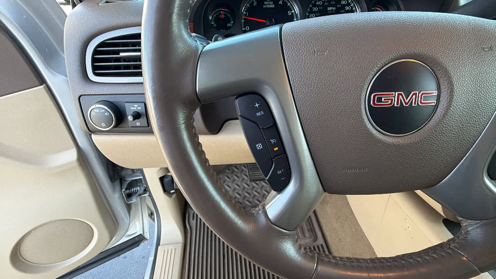 Used 2013 GMC Sierra 1500 SLT w/ SLT Convenience Package image 19
