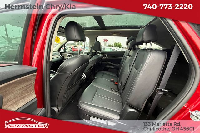 Used 2022 Kia Sorento S w/ Panoramic Sunroof Package AWD/4WD image 24