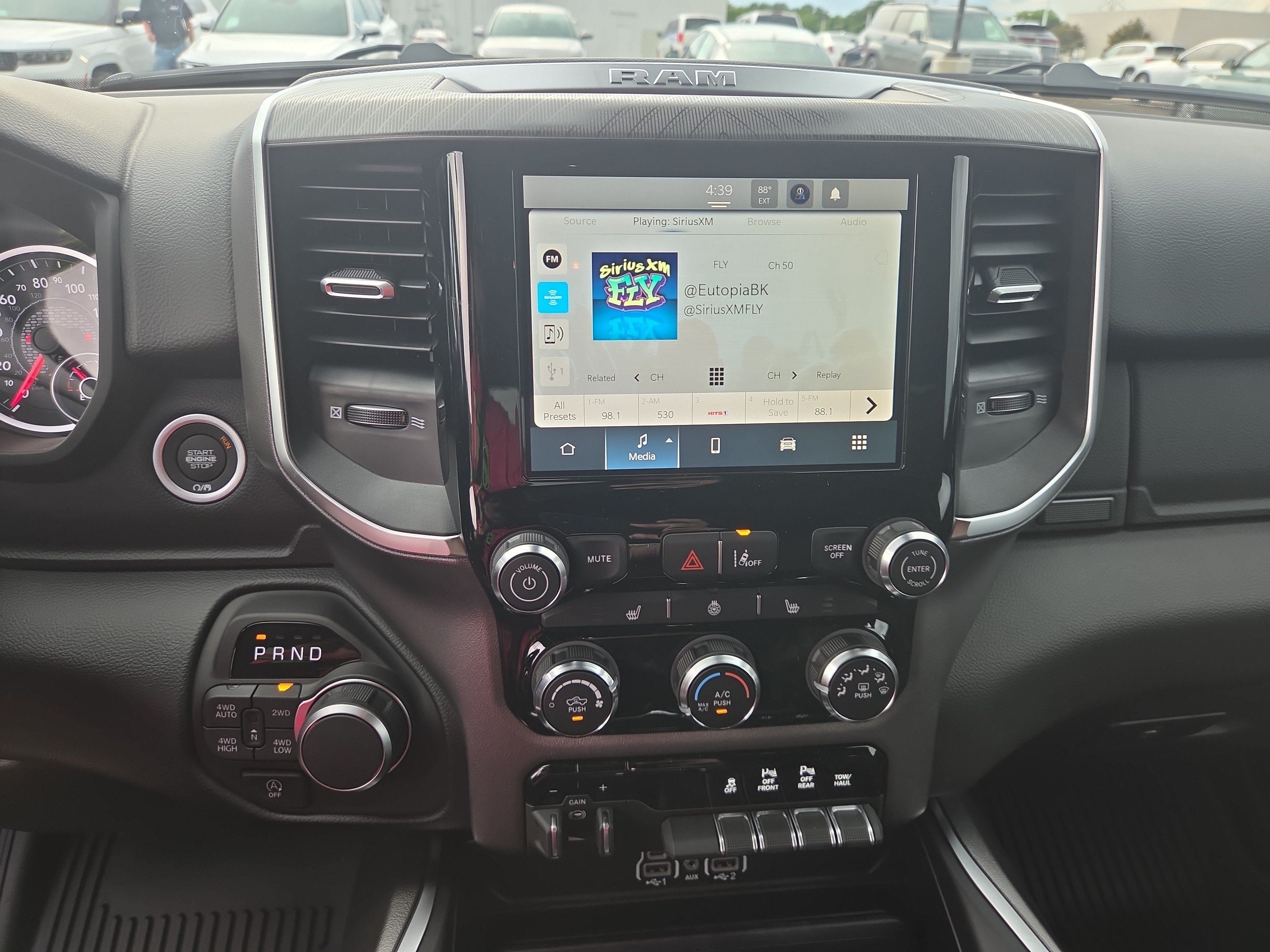 New 2026 RAM 1500 Big Horn w/ Night Edition AWD/4WD image 11