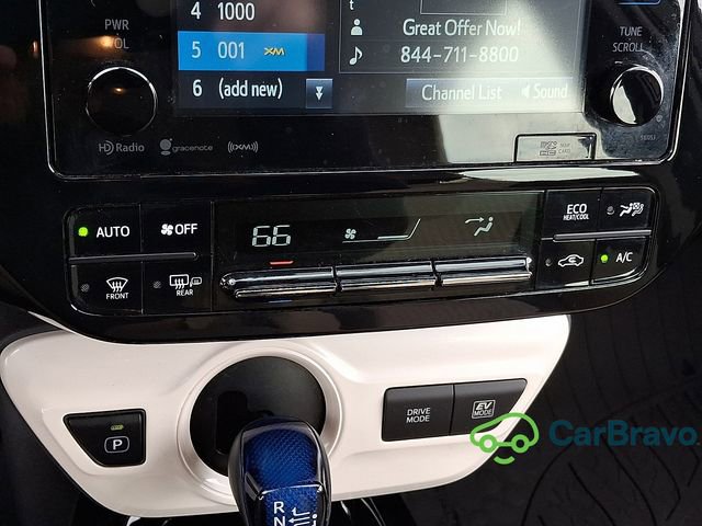 Used 2017 Toyota Prius Three FWD image 16