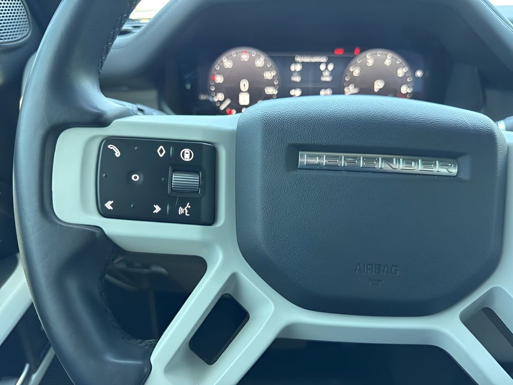 Used 2024 Land Rover Defender 110 S AWD/4WD image 15