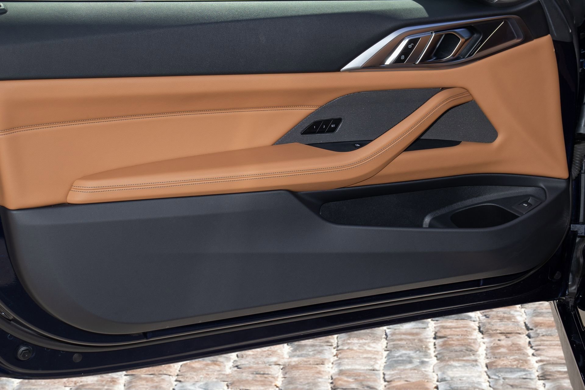 Used 2024 BMW M440i Coupe w/ Premium Package image 10