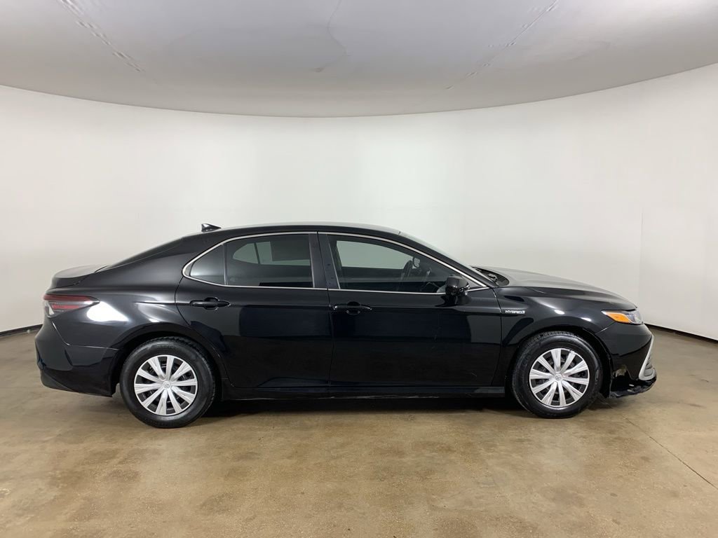 Used 2021 Toyota Camry LE FWD image 7