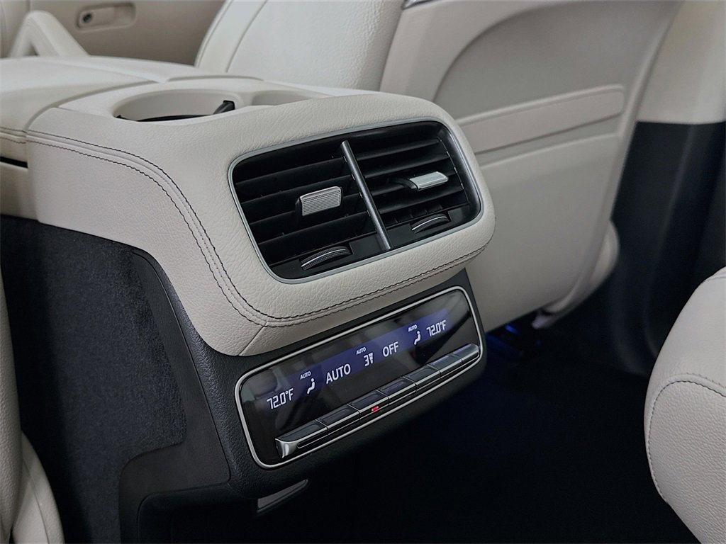 New 2026 Mercedes-Benz GLS 450 4MATIC image 27