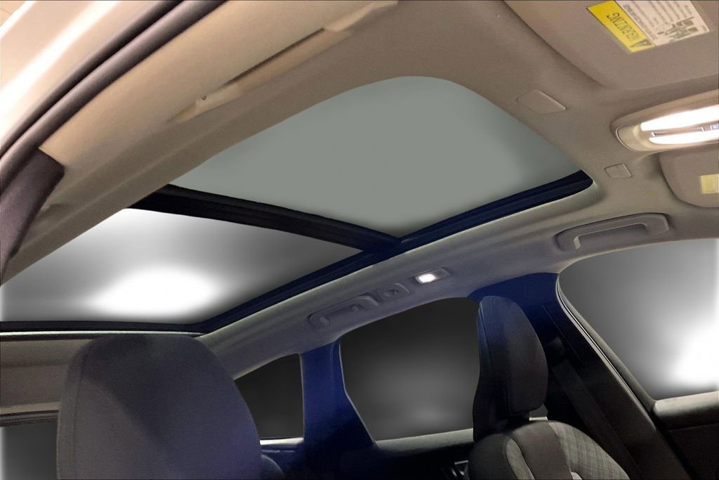Certified 2023 Volvo XC60 B5 Core image 25