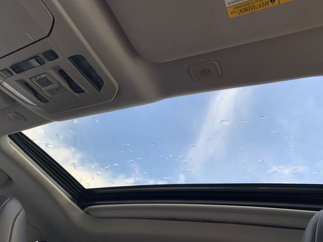 Used 2023 Toyota Highlander XLE image 30