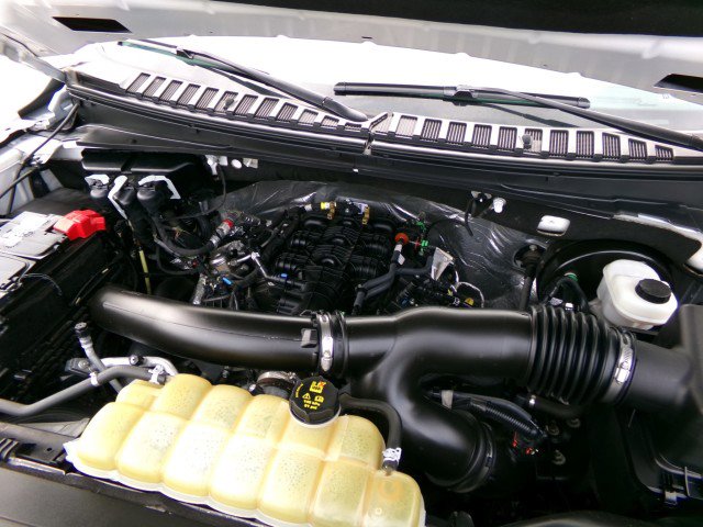 Used 2021 Ford Expedition XLT image 30