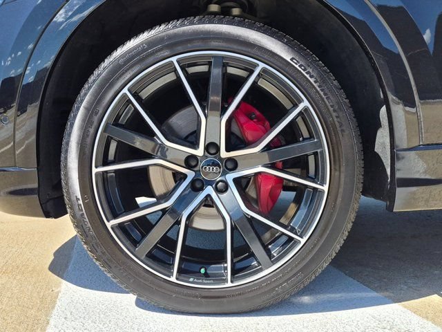 Used 2020 Audi Q8 Premium Plus w/ Premium Plus Package AWD/4WD image 23