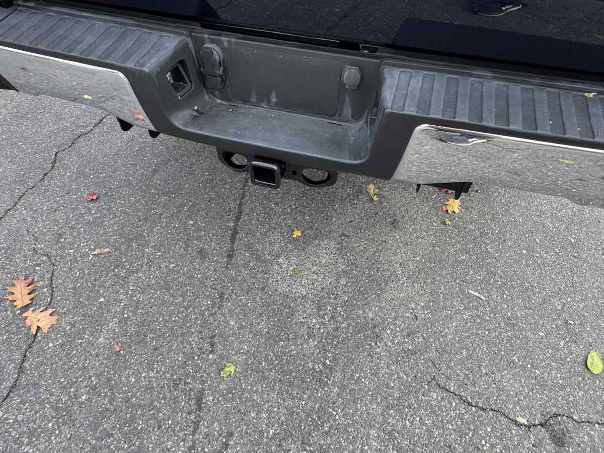 Used 2024 Ford F250 XLT w/ Snow Plow Prep Package image 24