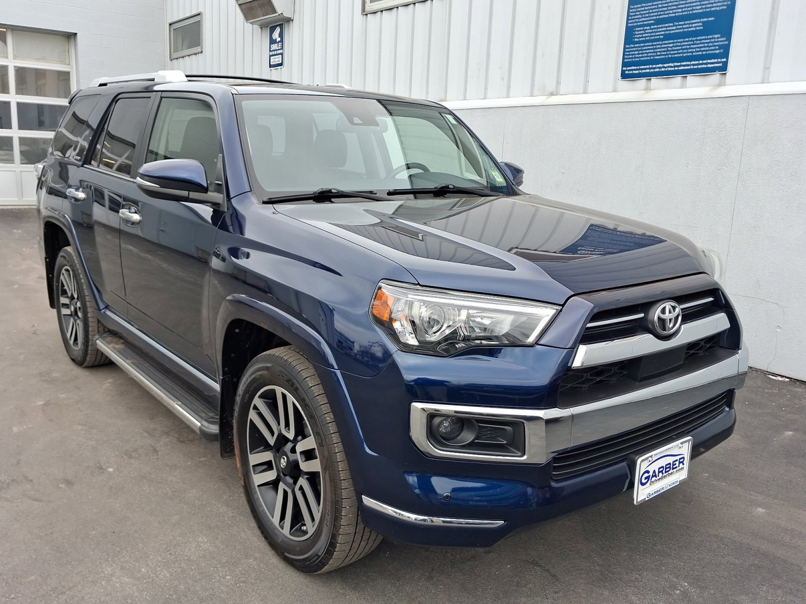 Used 2020 Toyota 4Runner Limited AWD/4WD image 35