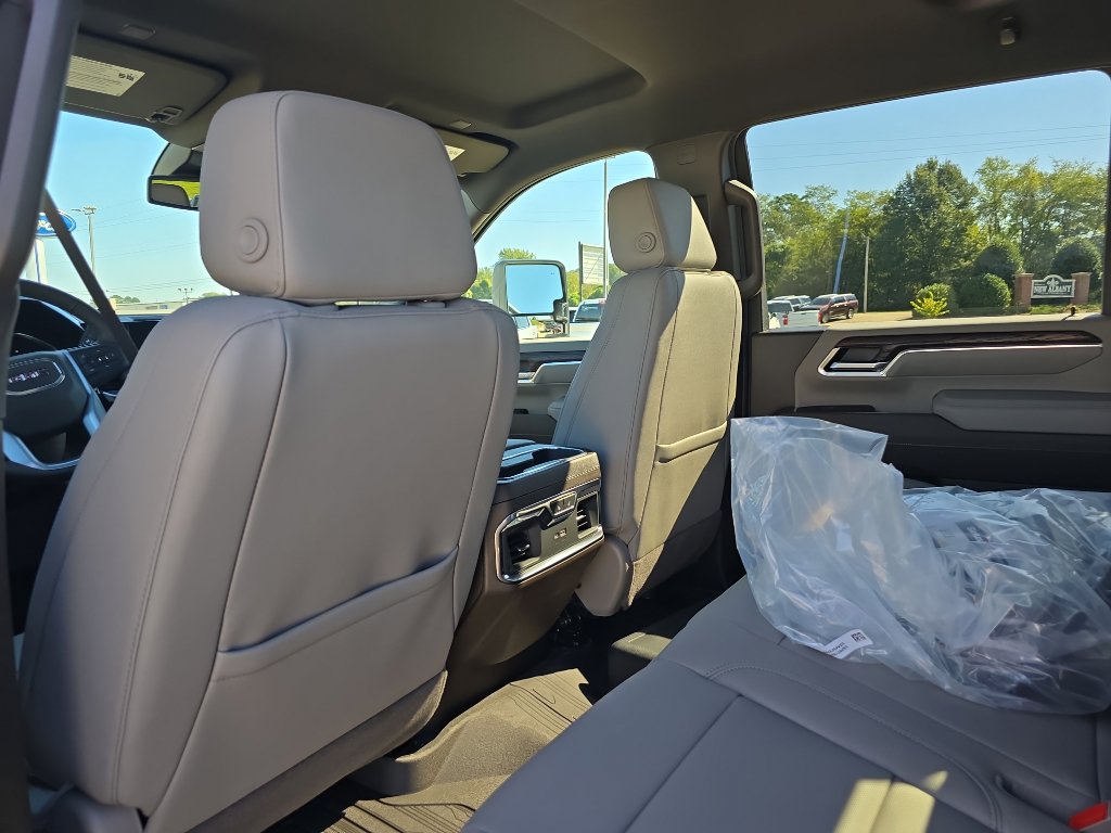 New 2026 GMC Sierra 2500 SLT w/ SLT Premium Package image 11