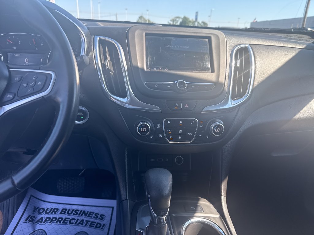 Used 2024 Chevrolet Equinox LT FWD image 25