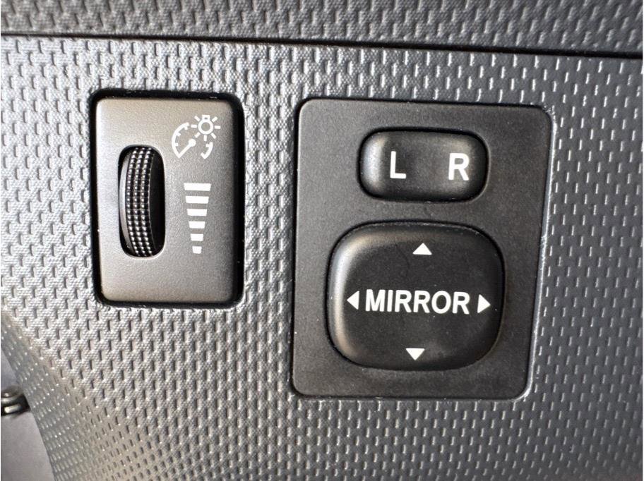 Used 2008 Scion xD image 21