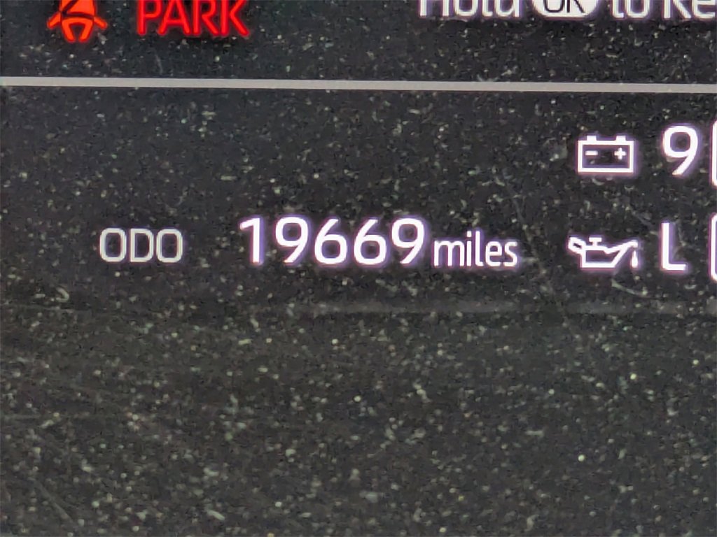 Used 2025 Toyota Sequoia Platinum w/ TRD Off-Road Package image 34