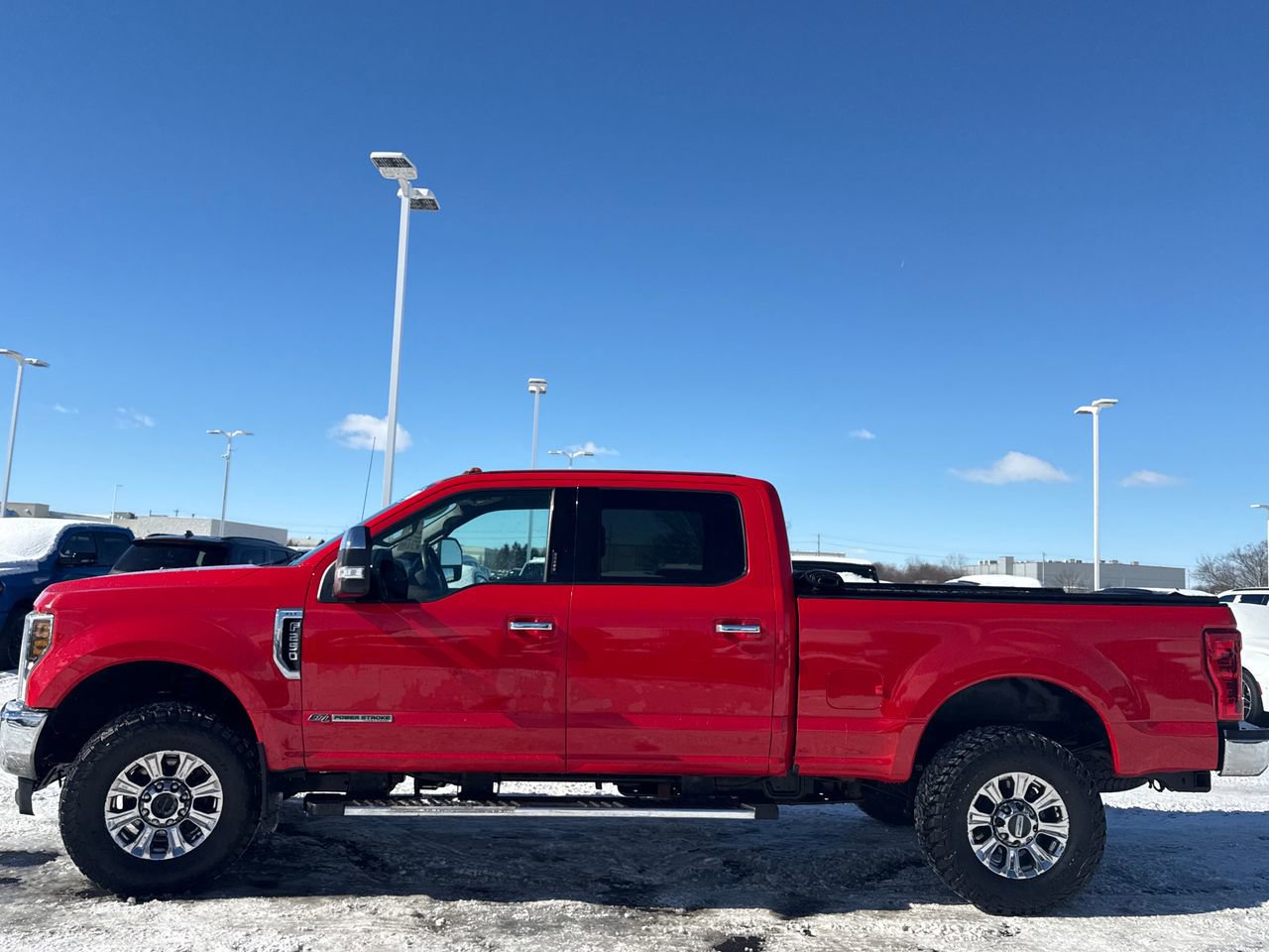 Used 2019 Ford F250 XLT w/ XLT Premium Package image 6