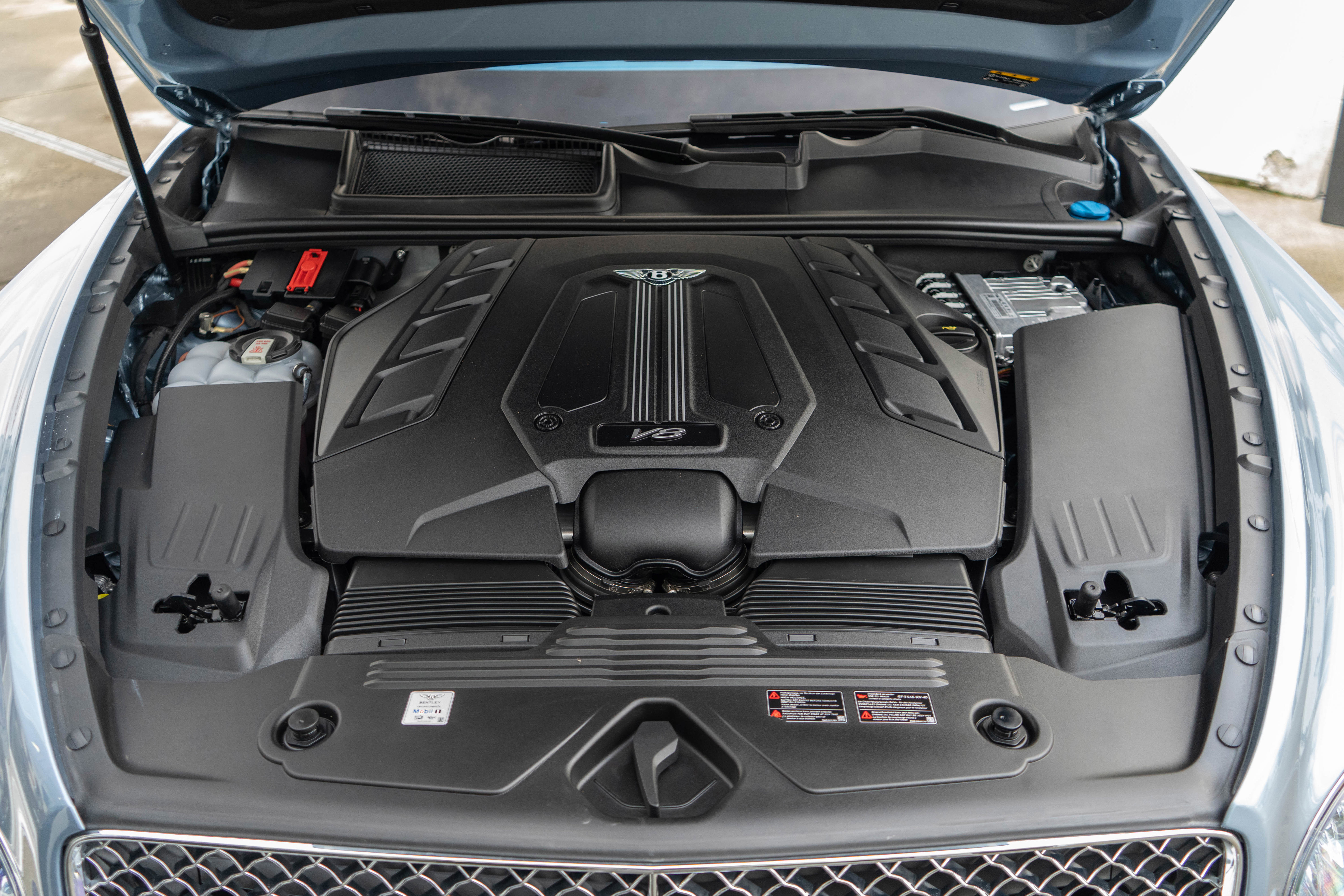 Used 2023 Bentley Bentayga image 40