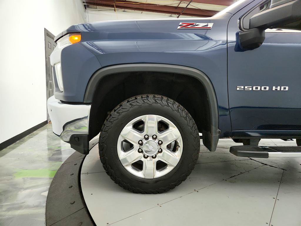 Used 2020 Chevrolet Silverado 2500 LTZ w/ LTZ Premium Package AWD/4WD image 31