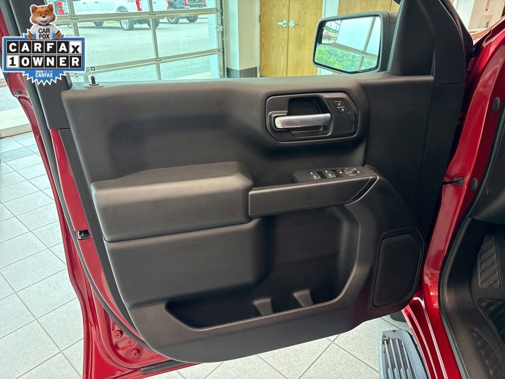 Used 2021 Chevrolet Silverado 1500 Custom AWD/4WD image 15
