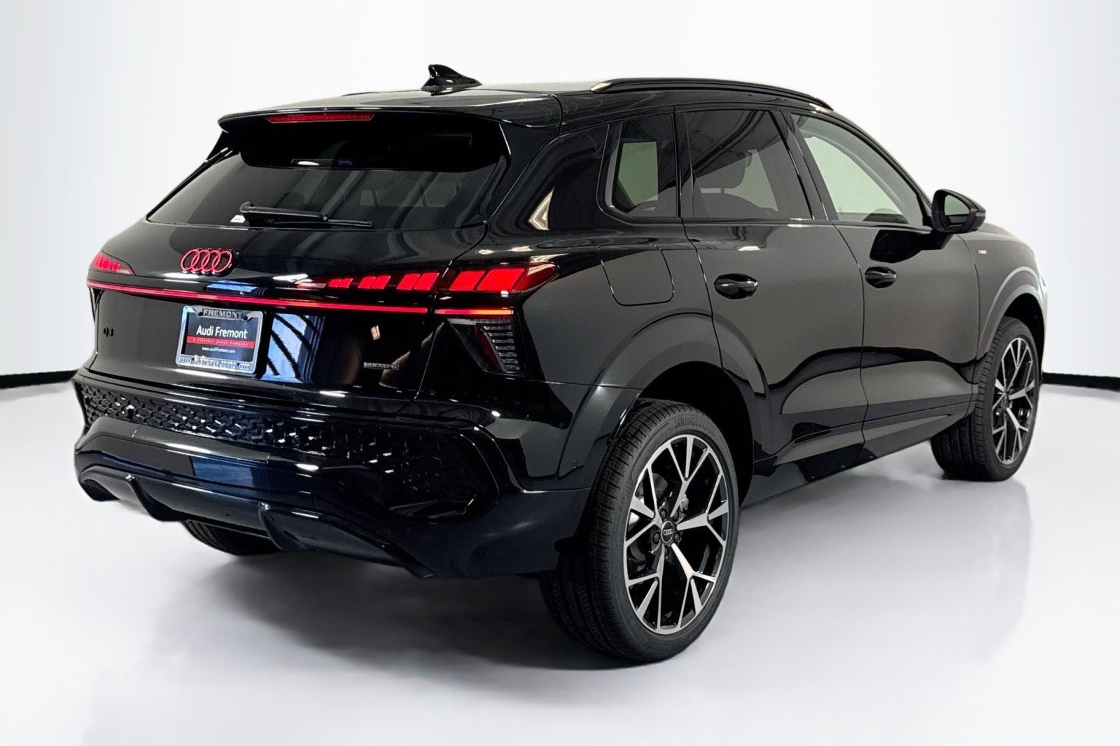 New 2026 Audi Q3 quattro 2.0T image 5